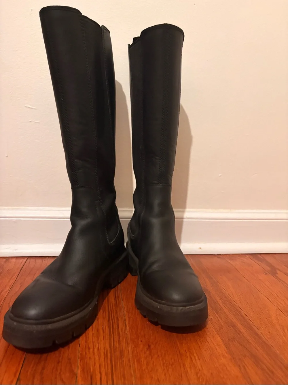 Women's Black Timberland Cortina Valley Tall Pull-On Riding Boots— size 7